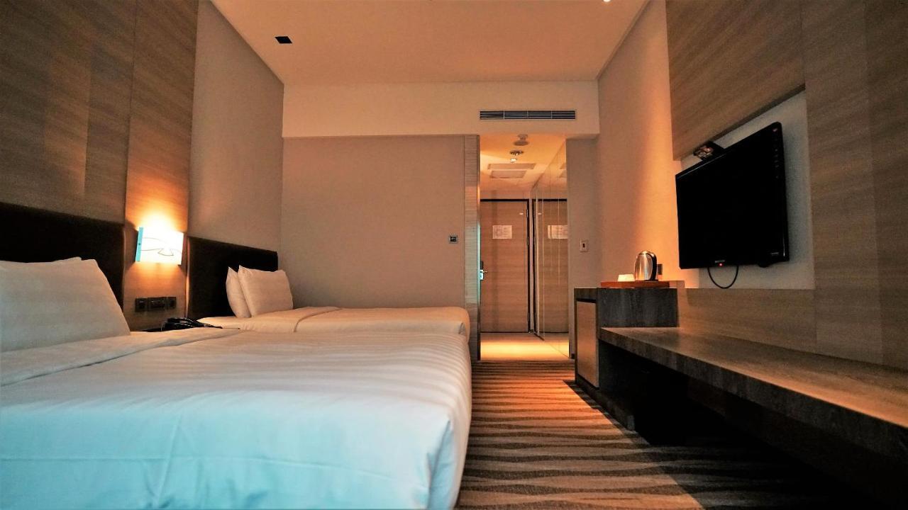 City Suites - Kaohsiung Chenai Exterior foto